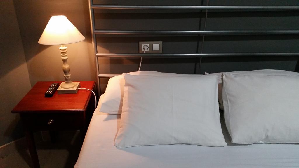 Hostal Lk บาร์เซโลนา ห้อง รูปภาพ